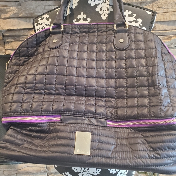 DL tactiv Handbags - Travel bag